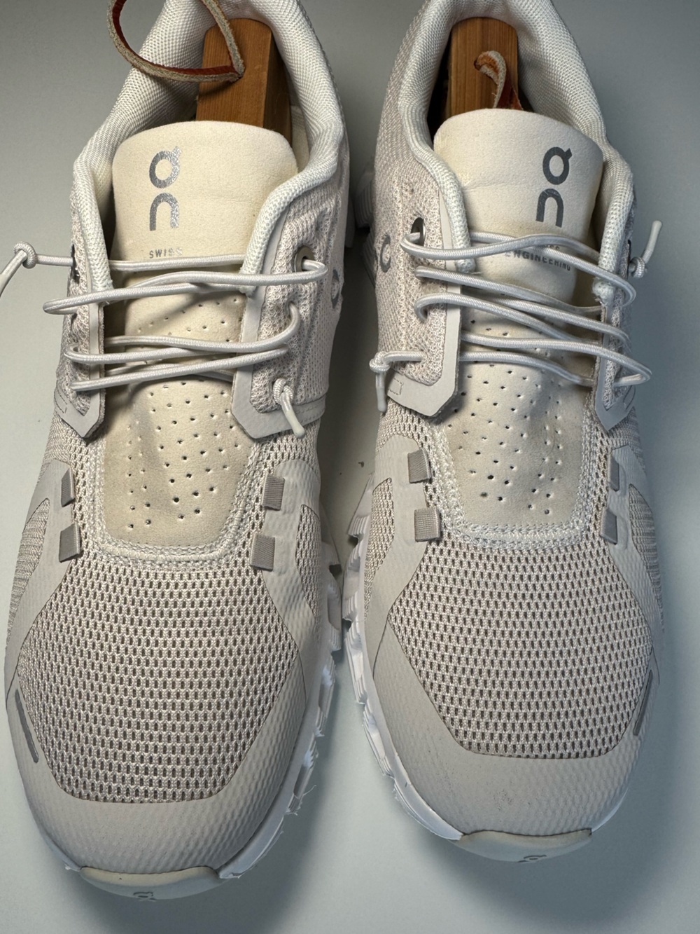 On Cloud 5 CloudTec® Zero-Gravity foam Running Shoes Women’s size 8.5 Pearl - Picture 7 of 15